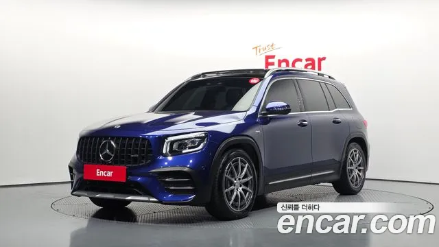 Mercedes-Benz GLB-Class 2023 — photo 1