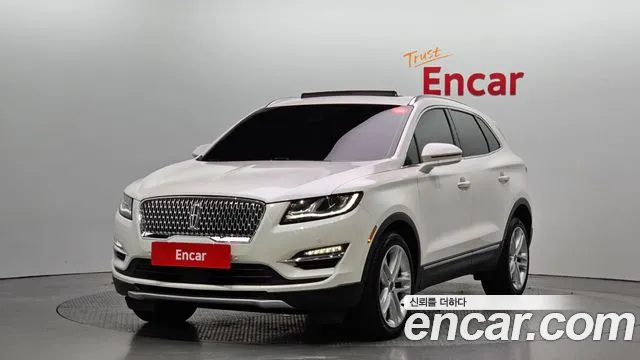 Lincoln MKC 2019 — photo 1