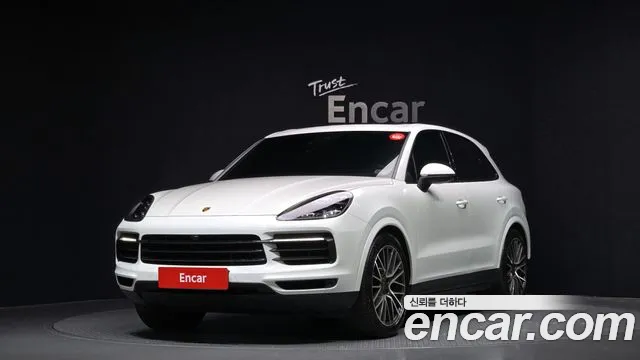 Porsche Cayenne 2021 — photo 1