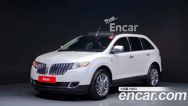 Lincoln MKX 2013 — photo 1