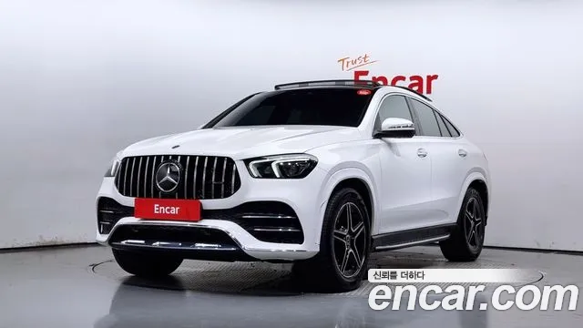 Mercedes-Benz GLE-Class 2020 — photo 1