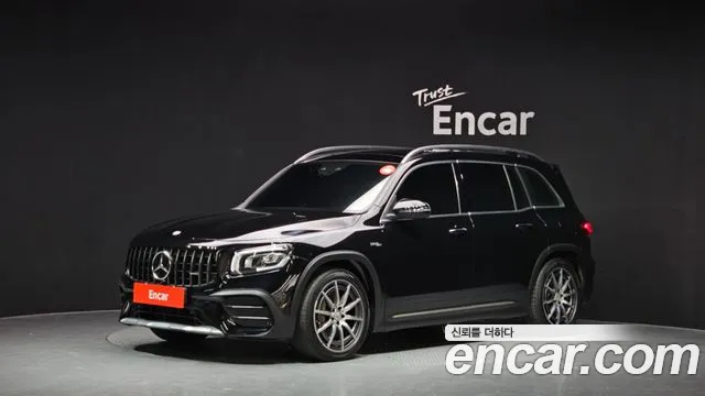 Mercedes-Benz GLB-Class 2023 — photo 1