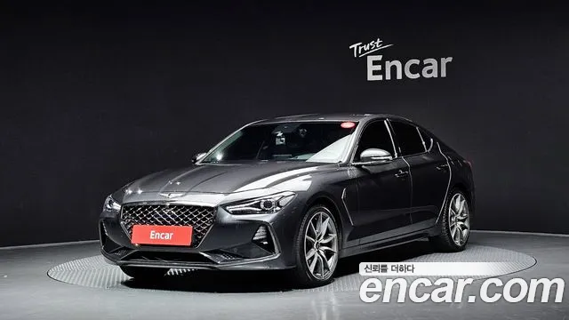 Genesis G70 2018 — photo 1