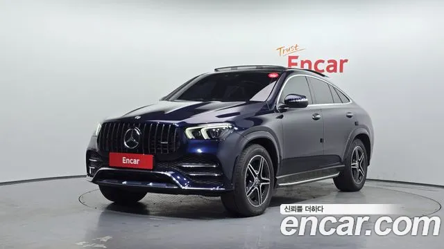 Mercedes-Benz GLE-Class 2021 — photo 1