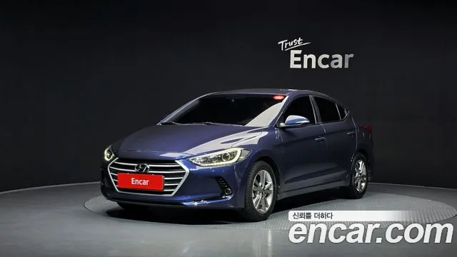 Hyundai AVANTE 2017 — photo 1