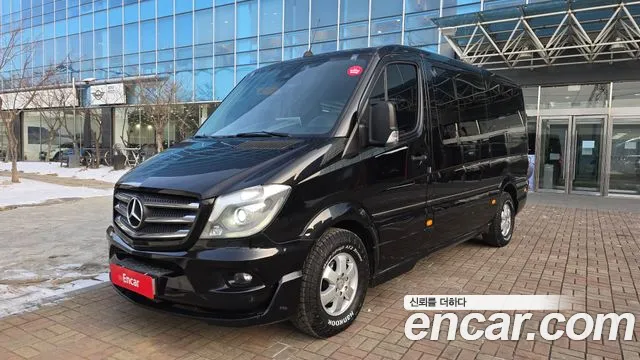 Mercedes-Benz Sprinter 2017 — photo 1