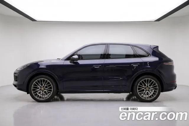 Porsche Cayenne 2019 — photo 1