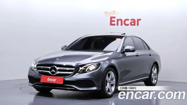 Mercedes-Benz E-Class 2018 — photo 1