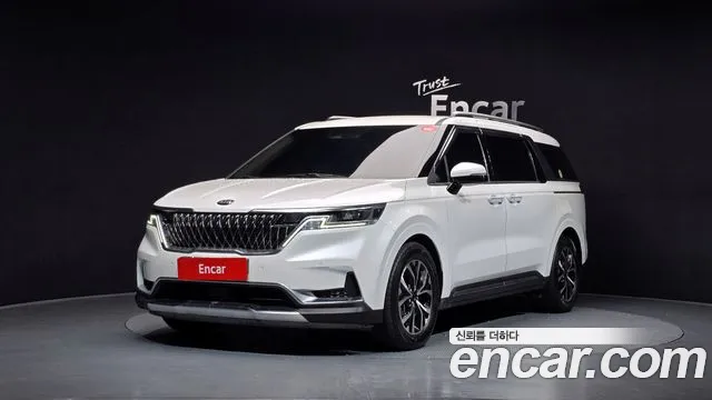 Kia Canival 2021 — photo 1