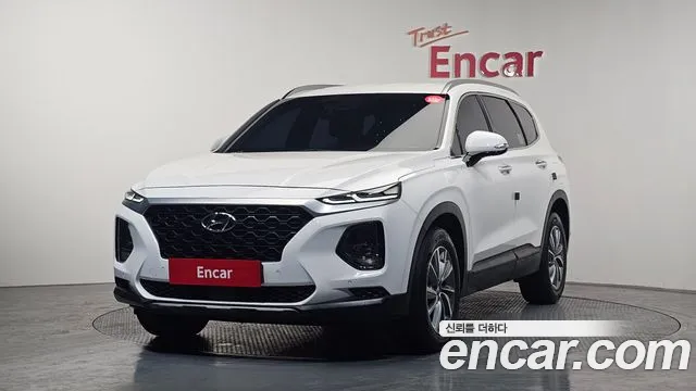 Hyundai Santafe 2019 — photo 1