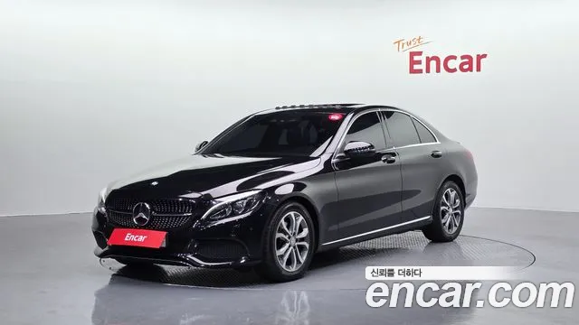 Mercedes-Benz C-Class 2017 — photo 1