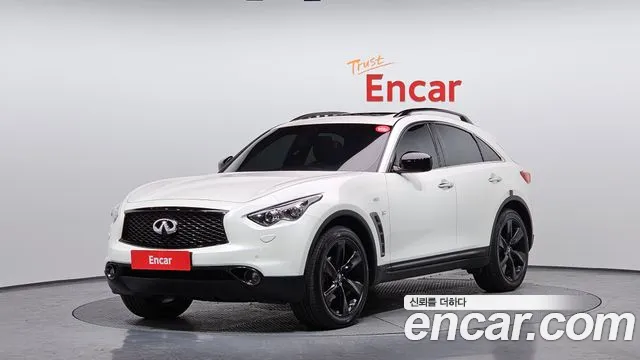 Infiniti QX70 2017 — photo 1