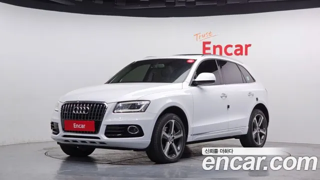 Audi Q5 2015 — photo 1