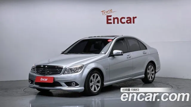 Mercedes-Benz C-Class 2010 — photo 1