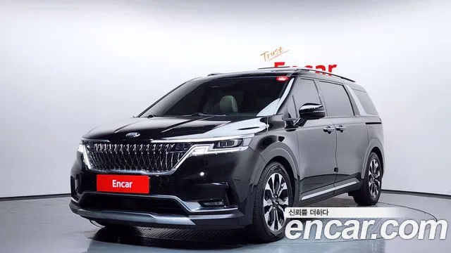 Kia Canival 2021 — photo 1