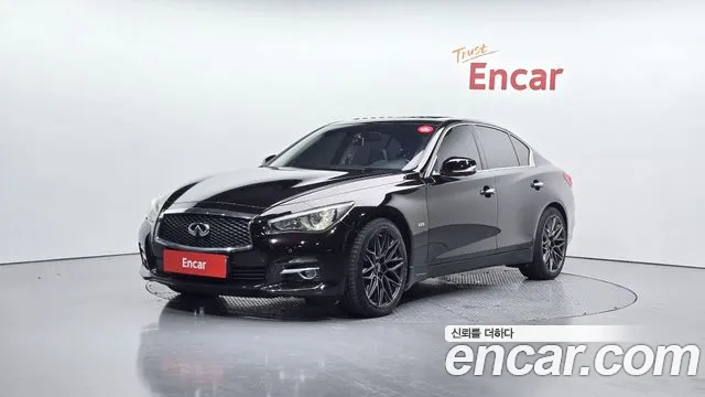Infiniti Q50 2015 — photo 1
