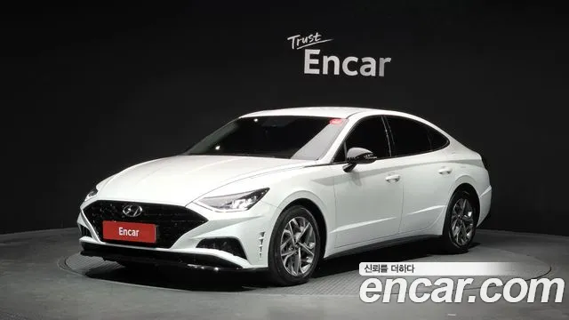 Hyundai Sonata 2022 — photo 1