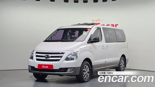 Hyundai Starex 2016 — photo 1