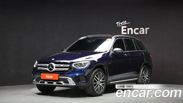 Mercedes-Benz GLC-Class 2021 — photo 1