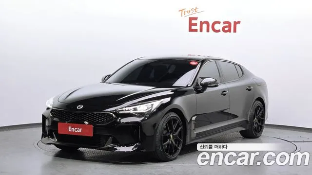 Kia Stinger 2018 — photo 1