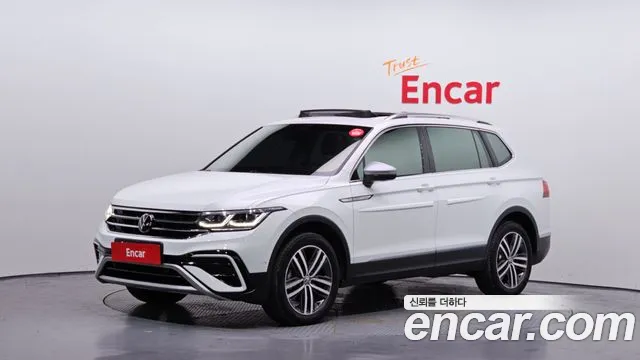 Volkswagen Tiguan 2023 — photo 1