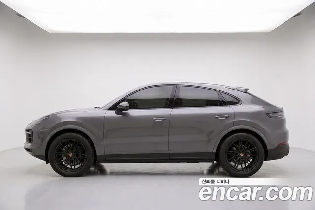 Porsche Cayenne 2024 — photo 1