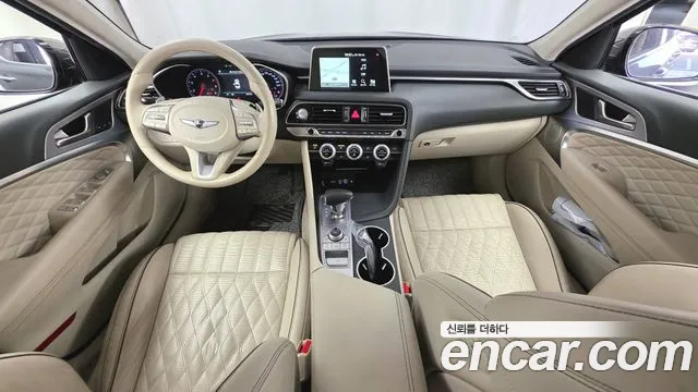 Genesis G70 2018 — photo 1