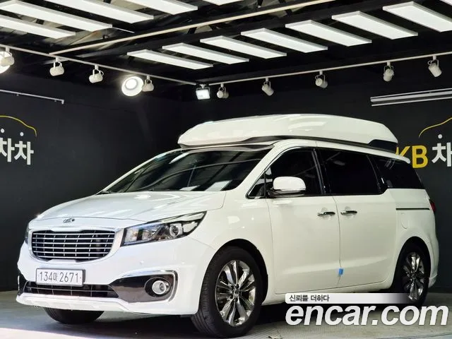 Kia Canival 2016 — photo 1