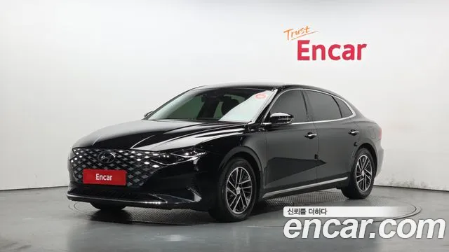 Hyundai Grandeur 2022 — photo 1