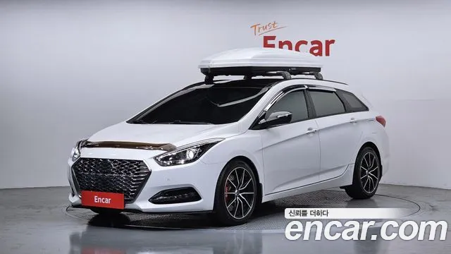 Hyundai i40 2016 — photo 1