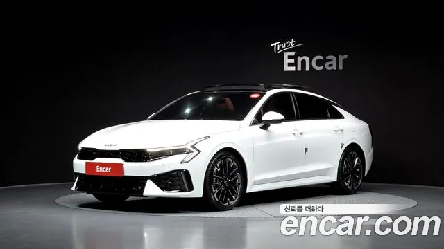 Kia K5 2024 — photo 1