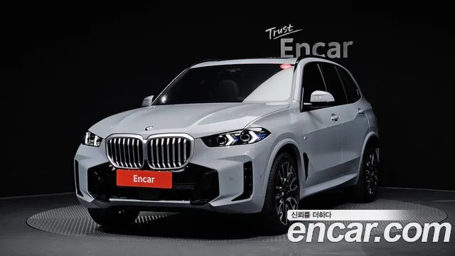 BMW X5 2026 — photo 1
