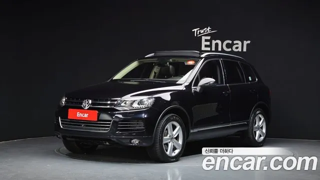 Volkswagen Touareg 2014 — photo 1