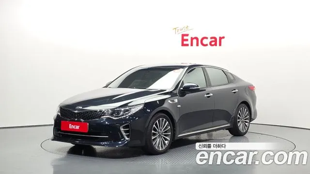 Kia K5 2017 — photo 1