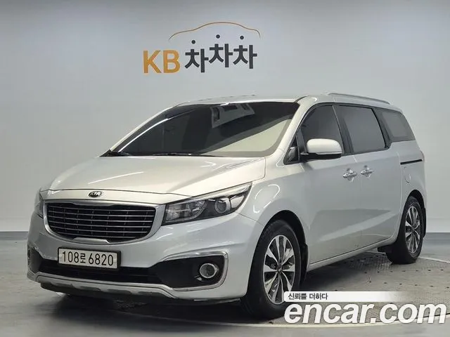 Kia Canival 2015 — photo 1