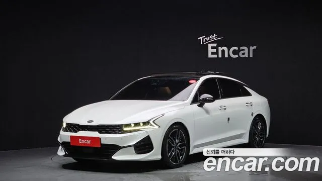 Kia K5 2020 — photo 1