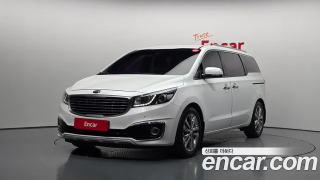 Kia Canival 2017 — photo 1
