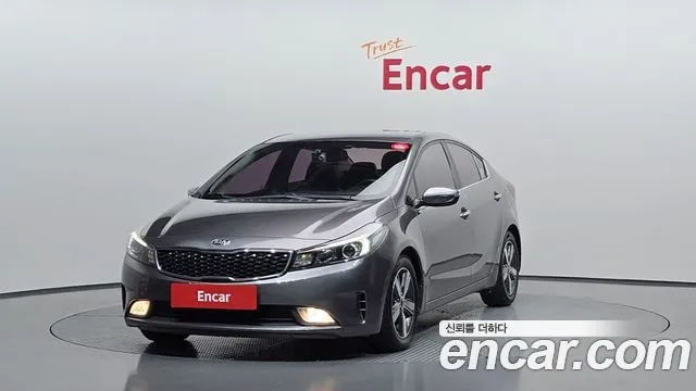 Kia K3 2018 — photo 1