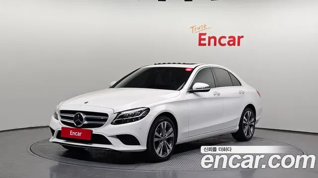 Mercedes-Benz C-Class 2021 — photo 1
