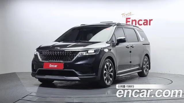 Kia Canival 2021 — photo 1