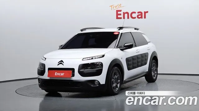 Citroën / DS C4 CACTUS 2018 — photo 1
