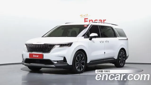 Kia Canival 2022 — photo 1