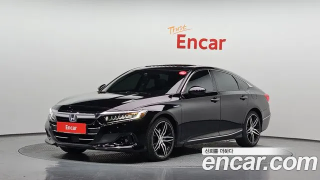 Honda Accord 2021 — photo 1