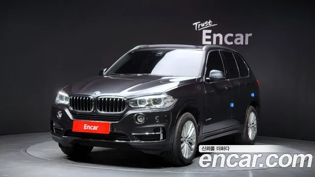 BMW X5 2017 — photo 1