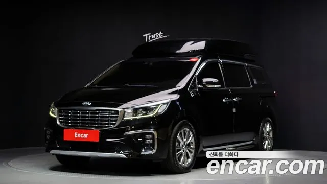 Kia Canival 2019 — photo 1