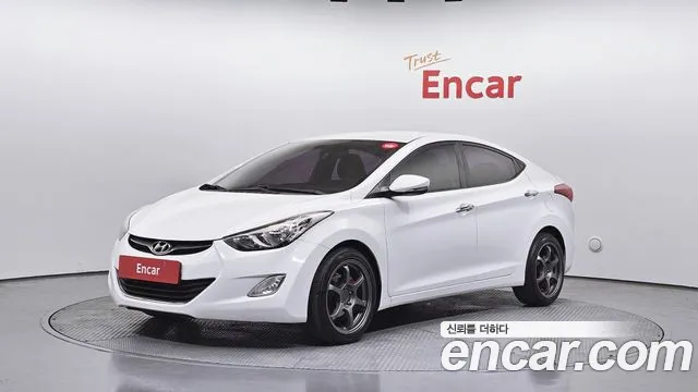 Hyundai AVANTE 2012 — photo 1