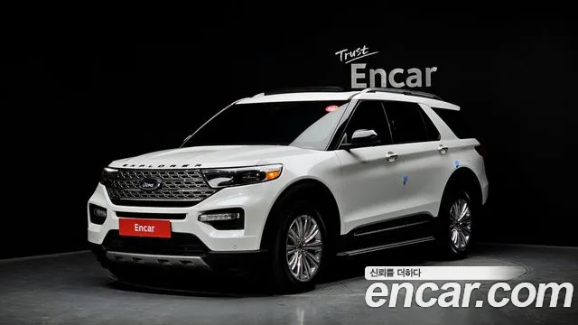 Ford Explorer 2020 — photo 1