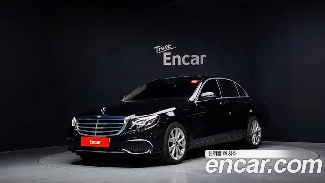 Mercedes-Benz E-Class 2020 — photo 1