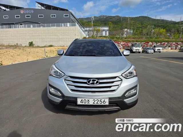 Hyundai Santafe 2013 — photo 1