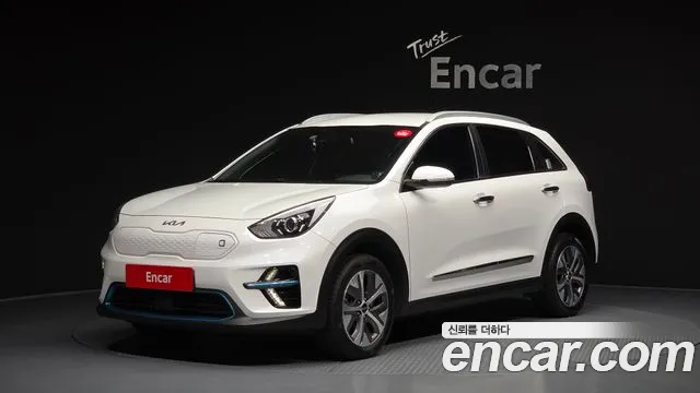 Kia Niro 2022 — photo 1